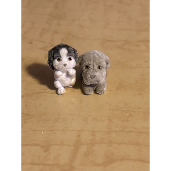 2 pc.  MiNi PUPPIES Lot Of Collectables - Picture 1 of 3